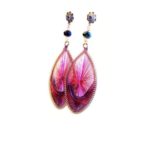 Retro Crystal Embellished Fan Earrings - Picture 4 of 5